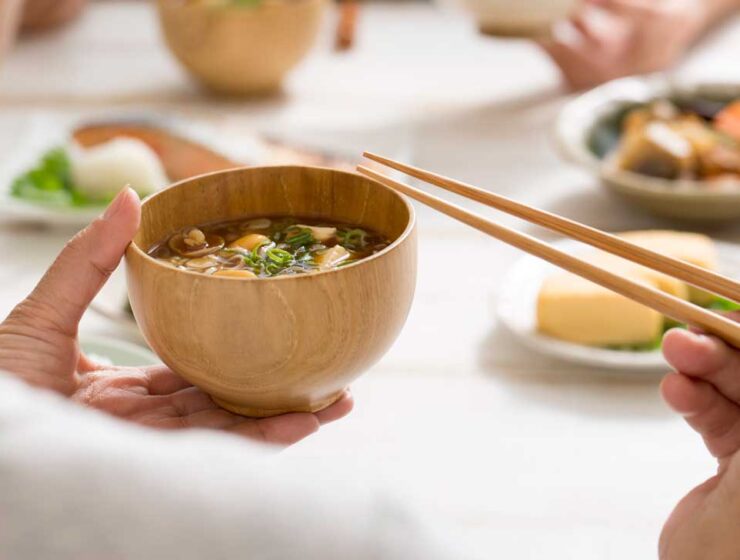 How to track calories without an app