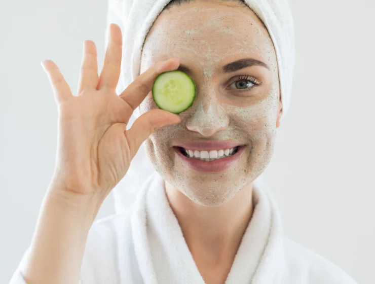 Homemade face masks for glowing skin in summer
