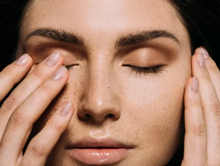 Non-invasive anti-aging treatments for under eyes