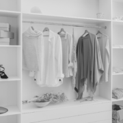 Consumer fashion minimalism