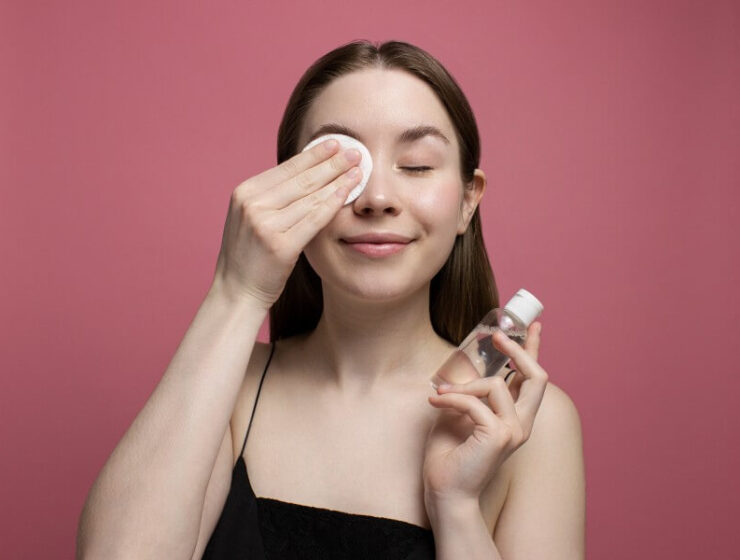 Makeup removal techniques for sensitive eyes