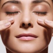 How to reduce fine lines and wrinkles naturally
